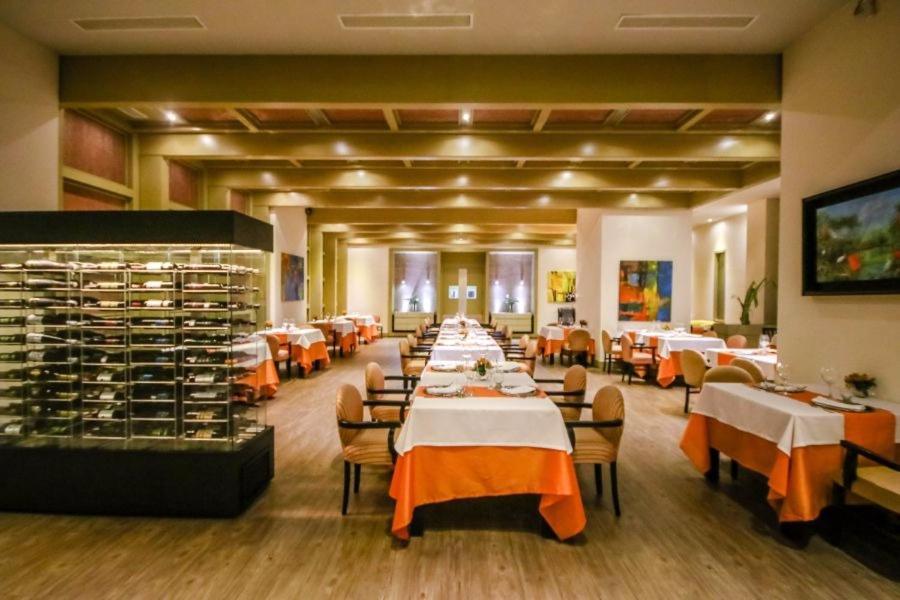 Hotel Hesperia Wtc Valencia Extérieur photo
